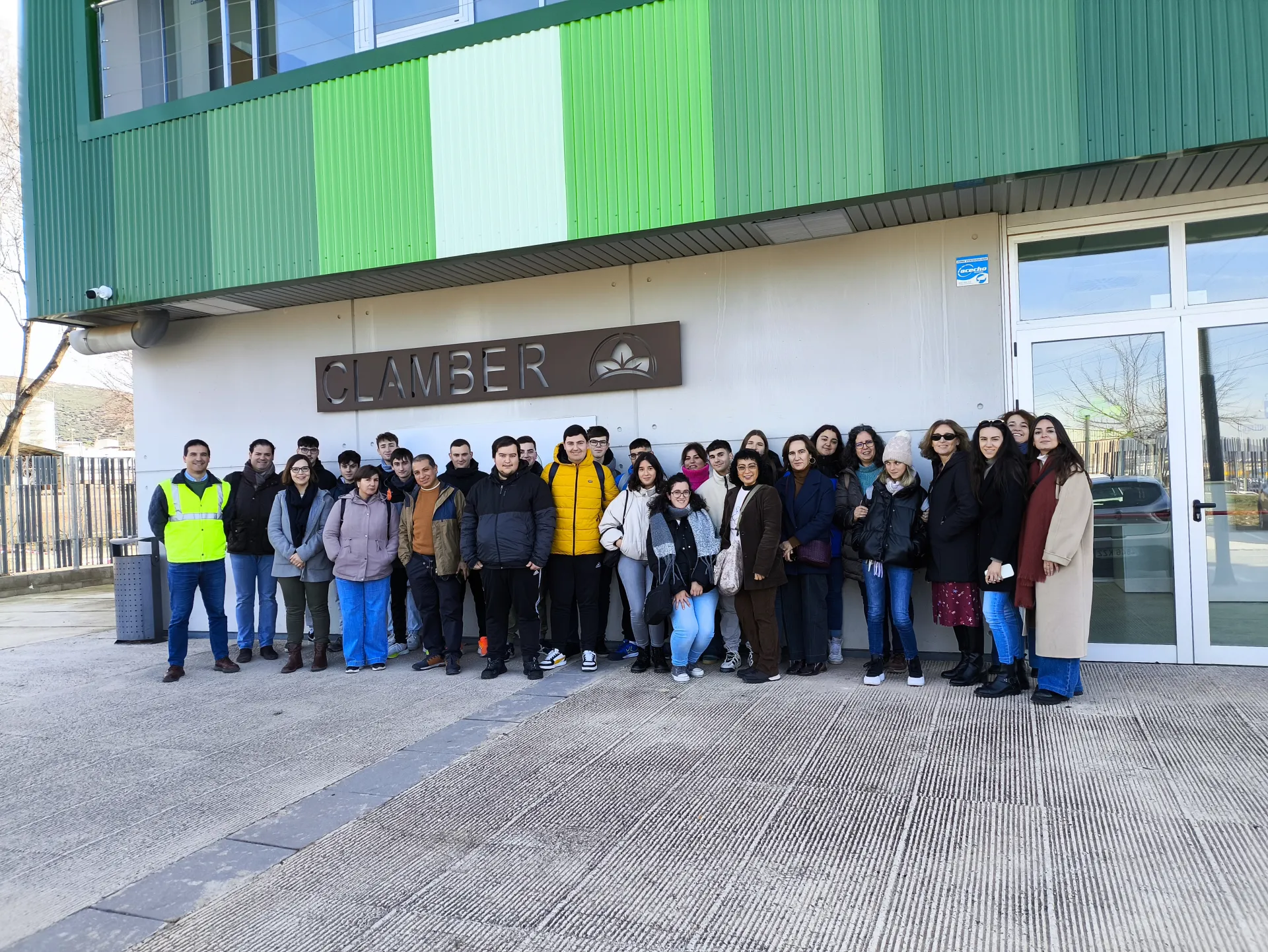 Visita IES Gregorio Prieto de Valdepeñas a Planta CLaMber